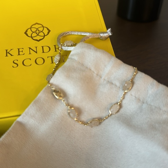 Kendra Scott bracelet. Drusy iridescent stone bracelet. NWOT in original package - Picture 3 of 4